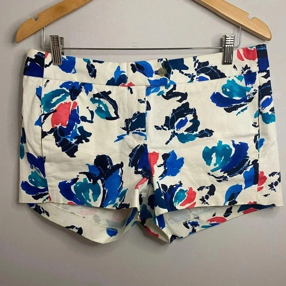 J. Crew - US6 - White, Blue & Red floral shorts